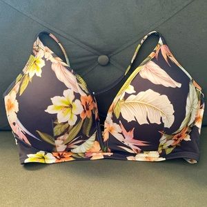 Sanctuary Bikini top 36D